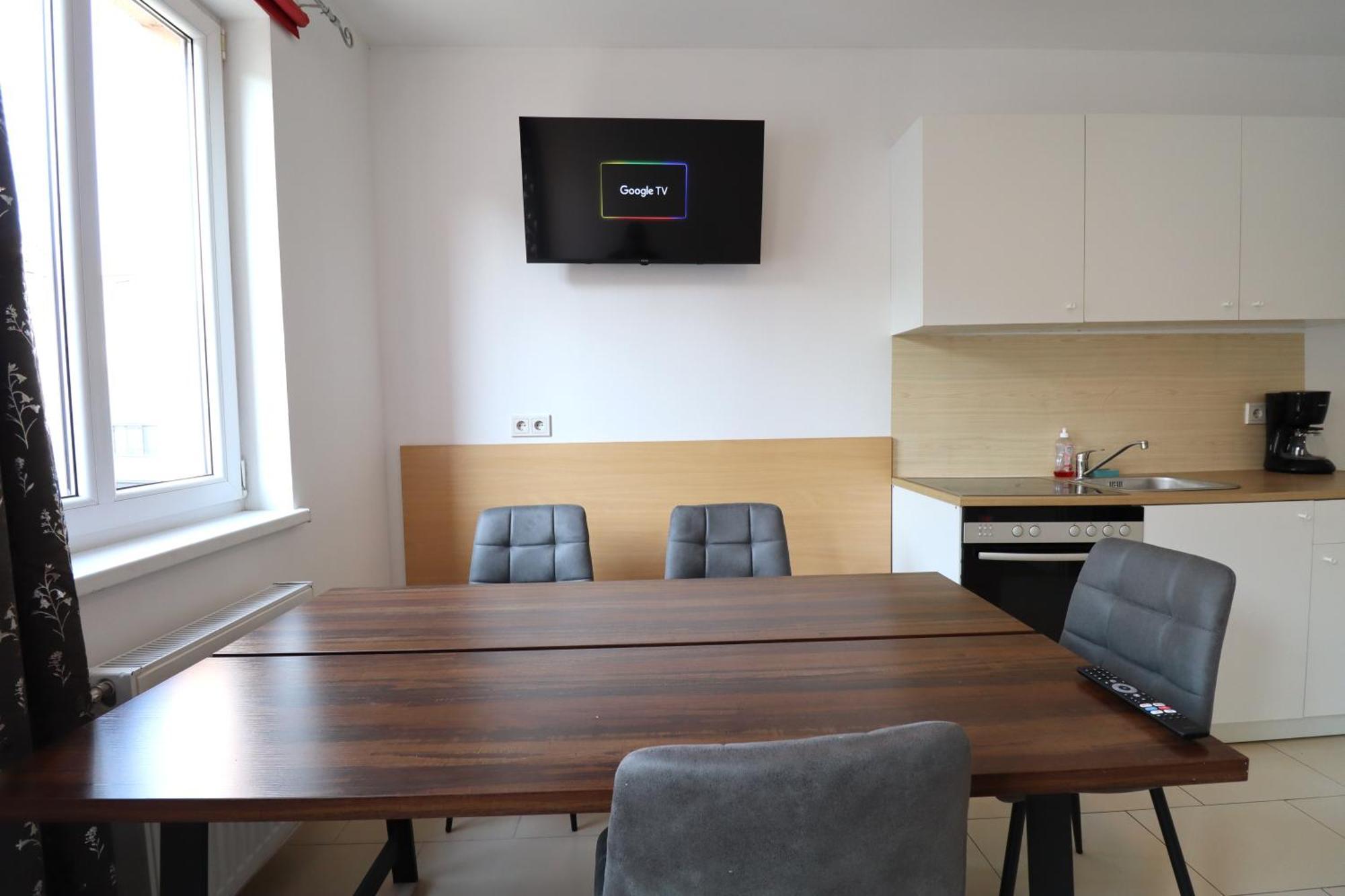 Grey Palazzo 1050 Viena